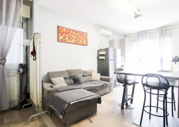 Three-room apartment Via Bruno Buozzi, Cormano - photo 2