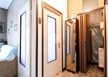 Two-room apartment Via L. Cadorna, Cormano - photo 8