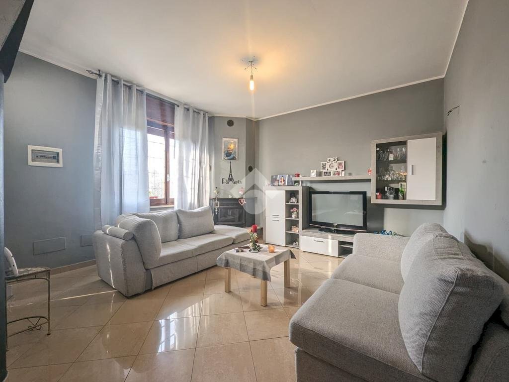 Semi-detached house via Val d'Enza, Sant'Ilario d'Enza - photo 1