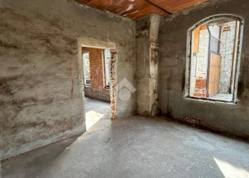 Rustic Vicolo Varaitina, Costigliole Saluzzo - photo 4