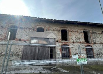 Rustic Vicolo Varaitina, Costigliole Saluzzo - photo 13