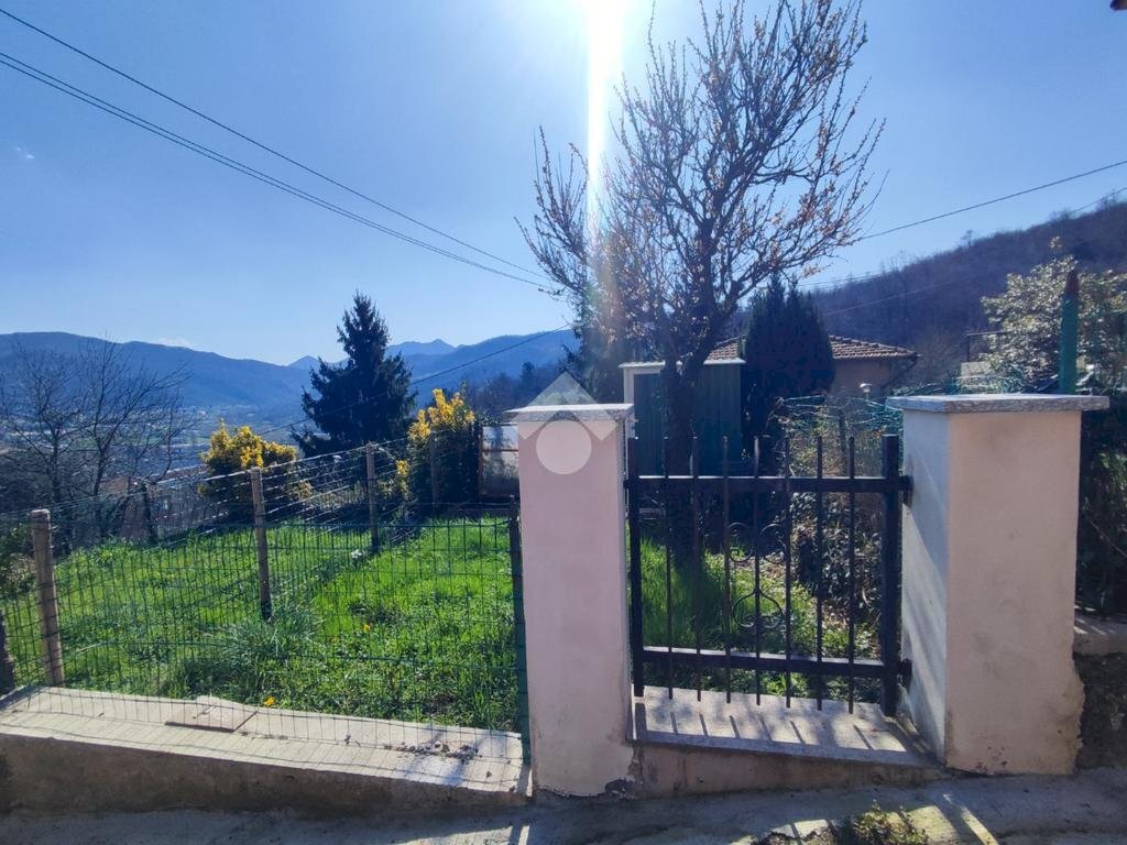 Three-room apartment Via Salvega, Casella - photo 2