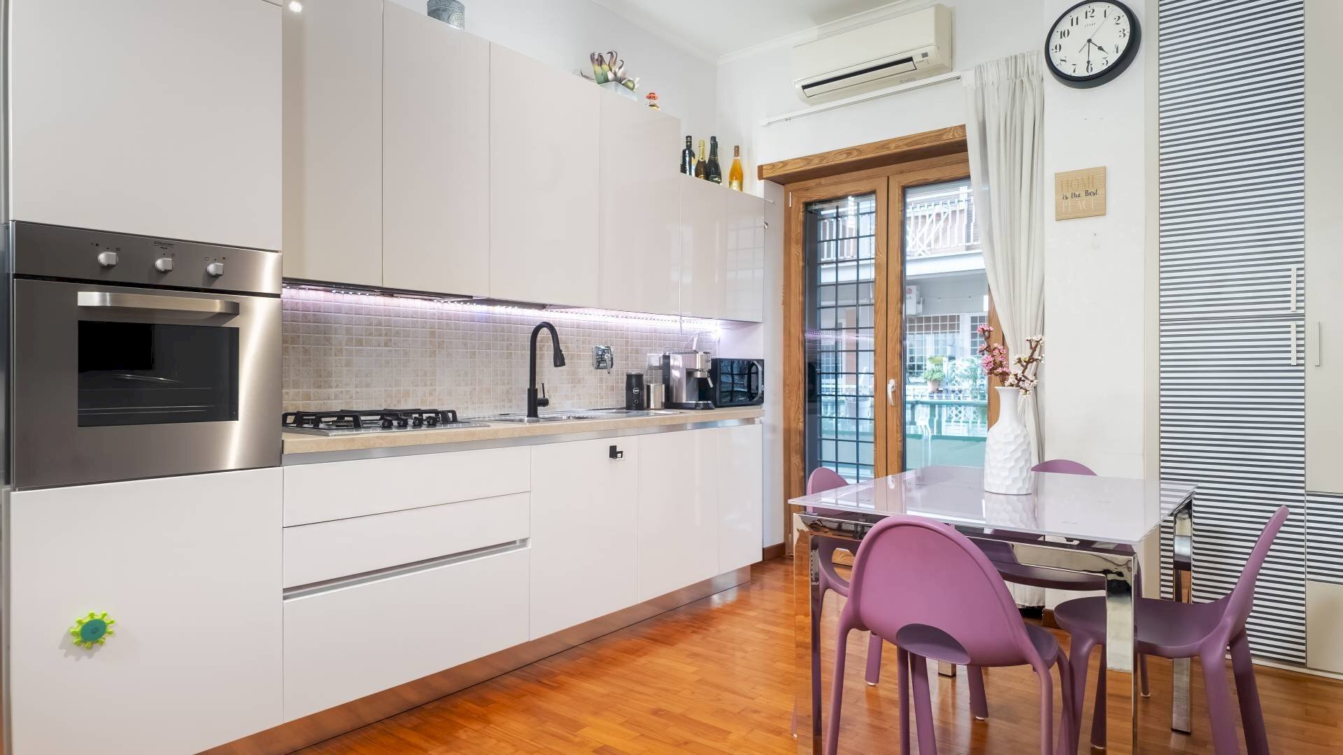 Foto 2 - Trilocale Via Mare Di Bering
 
20, Roma - foto 2