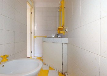 Foto 12 - Locale Commerciale Via Amsicora, Monserrato - foto 12