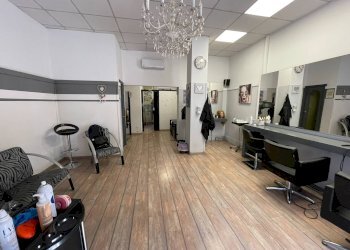 Foto 1 - Commercial Activity Via Santa Caterina
 
27, Legnano - photo 1