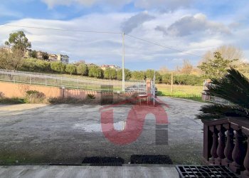 Foto 37 - Commercial Premises Contrada San Chirico, Benevento - photo 37