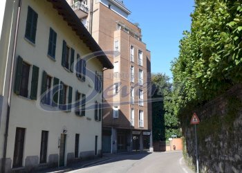 Foto 2 - Shop Via Zezio, Como - photo 2