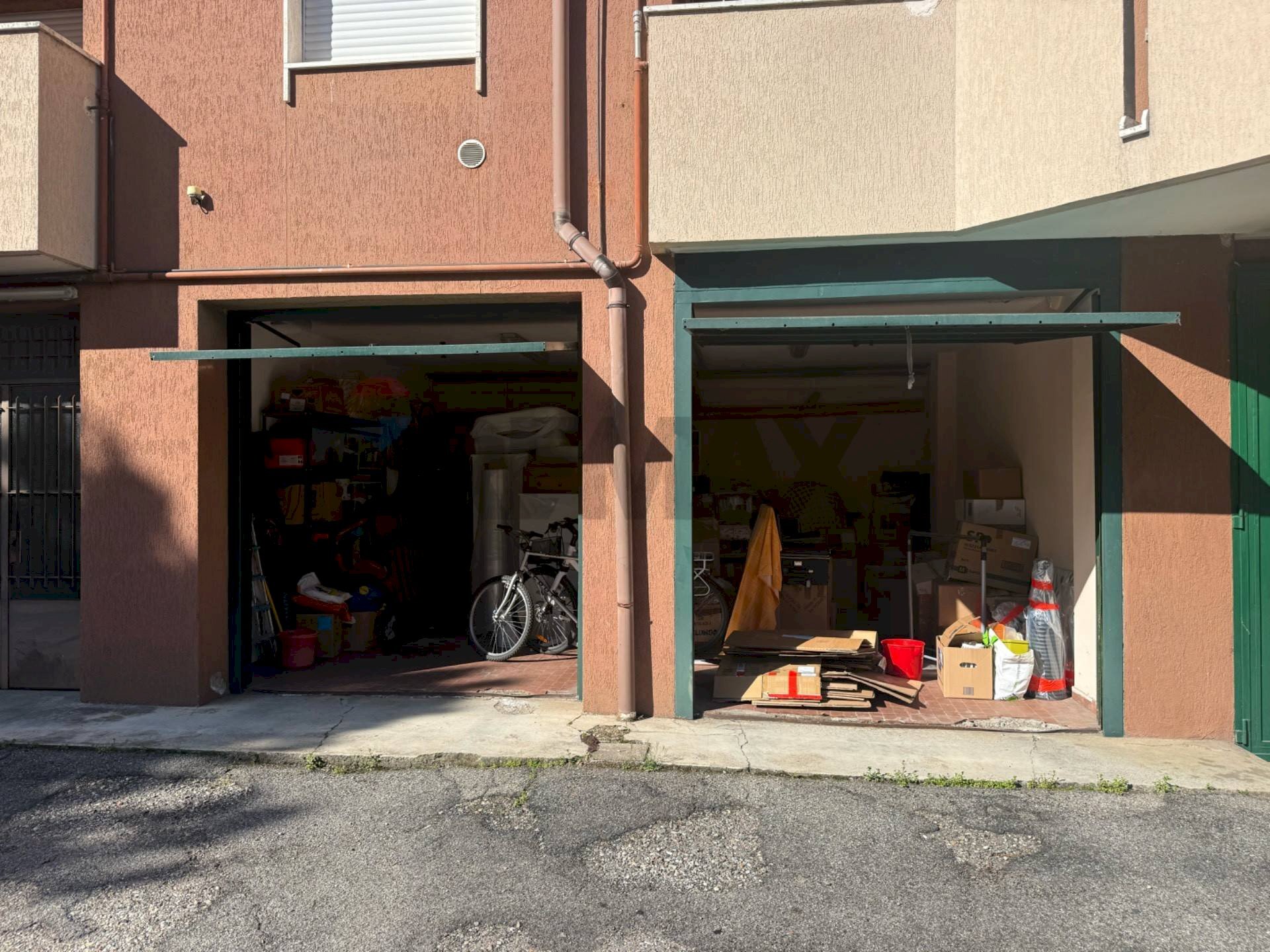 Edificio all\'aperto - Box via Santo Stefano
 
10, Rho - foto 3