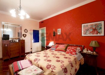 Camera / camera da letto - Four-room apartment Via Napoli
 
78, Bari - photo 23