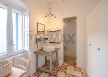 Bagno - One-room apartment Via Orazio Comes
33, Monopoli - photo 10