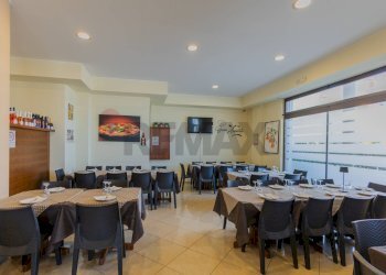 Sala da pranzo - Locale Commerciale Via Vanoni
58/60, Triggiano - foto 12