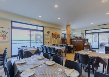 Sala da pranzo - Locale Commerciale Via Vanoni
58/60, Triggiano - foto 15