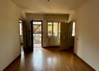 Stanza vuota - Three-room apartment VIA CASTAGNA
 
13, Viggiù - photo 3