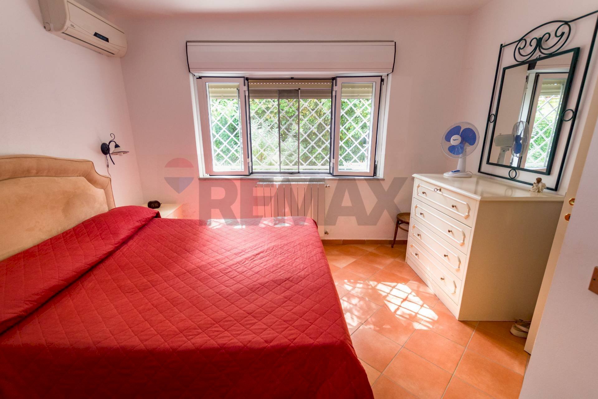 Camera / camera da letto - Villa Via Igea
26, Palermo - foto 3