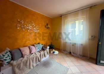 Soggiorno - Villa a Schiera Via San José Maria Escrivá
 
1, Tremestieri Etneo - foto 2
