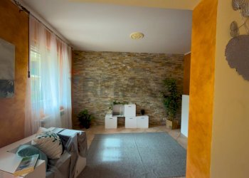 Hall / corridoio - Villa a Schiera Via San José Maria Escrivá
 
1, Tremestieri Etneo - foto 4