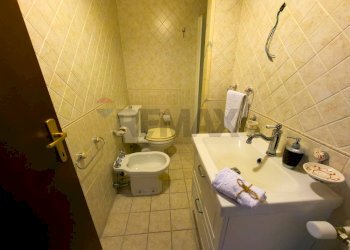 Bagno - Villa a Schiera Via San José Maria Escrivá
 
1, Tremestieri Etneo - foto 10