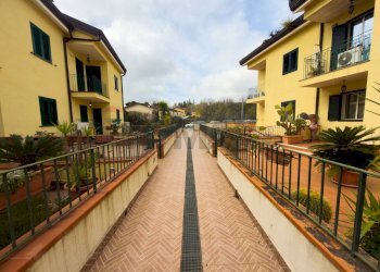 Terrazza - Villa a Schiera Via San José Maria Escrivá
 
1, Tremestieri Etneo - foto 23