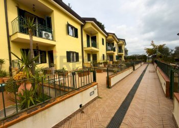 Casa all\'aperto - Villa a Schiera Via San José Maria Escrivá
 
1, Tremestieri Etneo - foto 25