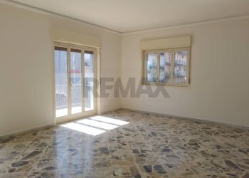 Stanza vuota - Apartment Viale Principe Amedeo
 
35, Acireale - photo 2