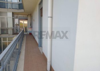 Balcone - Apartment Viale Principe Amedeo
 
35, Acireale - photo 16