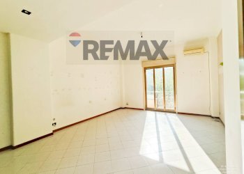 Stanza vuota - Quadrilocale via antonio sciuto
 
35a, Misterbianco - foto 15