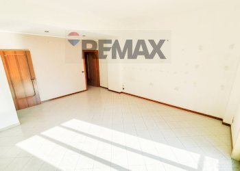 Stanza vuota - Quadrilocale via antonio sciuto
 
35a, Misterbianco - foto 16