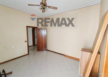 Stanza vuota - Quadrilocale via antonio sciuto
 
35a, Misterbianco - foto 19