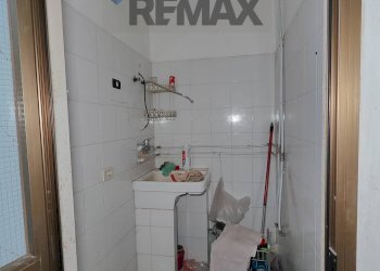 Lavanderia - Quadrilocale via antonio sciuto
 
35a, Misterbianco - foto 52