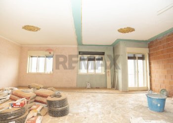 Stanza vuota - Quadrilocale Via Antonio Pacinotti
 
15/A, Catania - foto 19