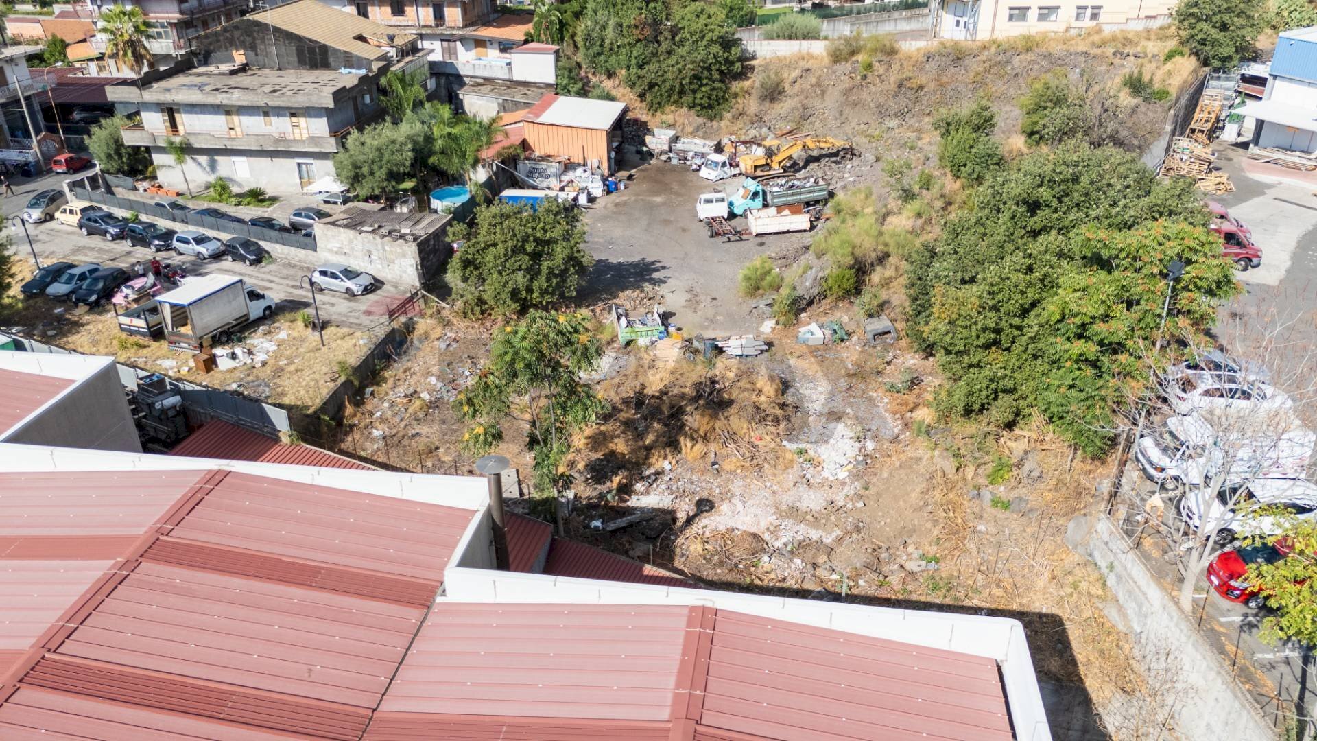 Edificio all\'aperto - Terreno edificabile Via Donatello
snc, Aci Sant'Antonio - foto 2