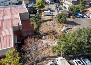 Edificio all\'aperto - Terreno edificabile Via Donatello
 
snc, Aci Sant'Antonio - foto 8