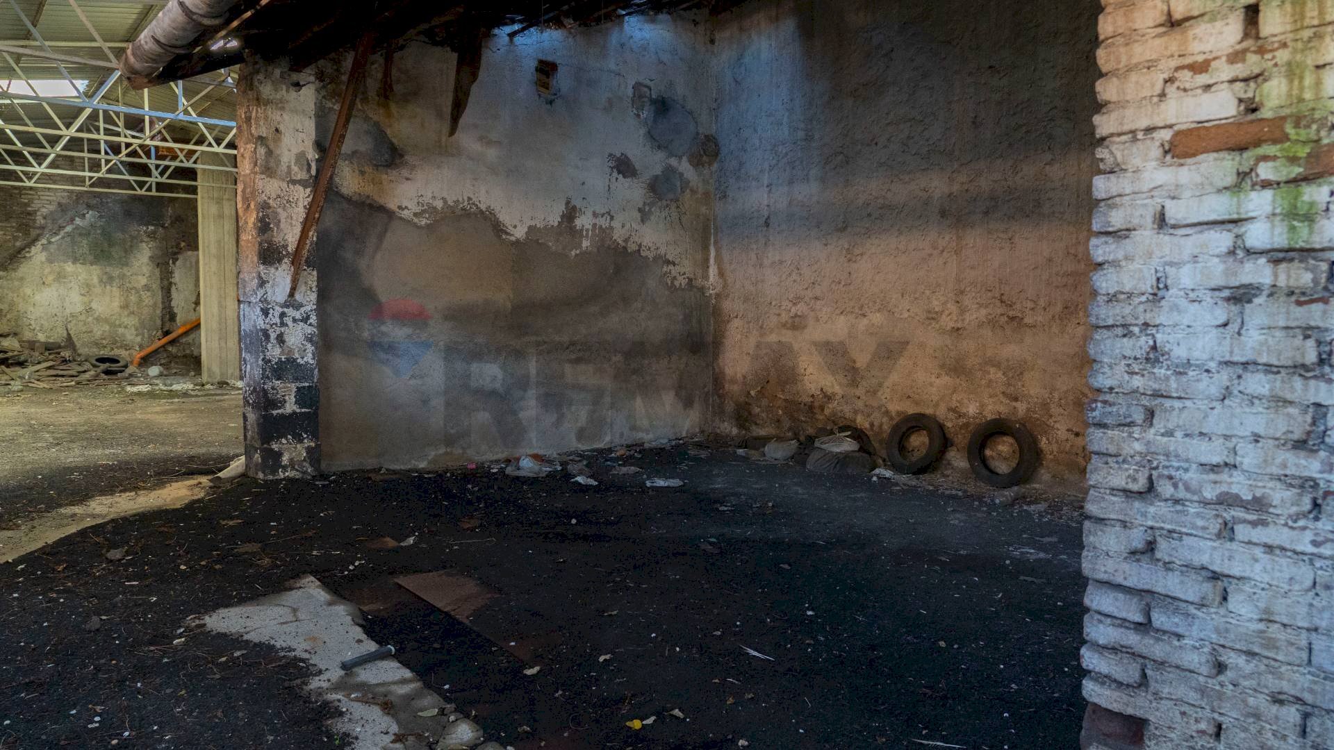 Stanza vuota - Capannone Via Archimede
 
42, Riposto - foto 3