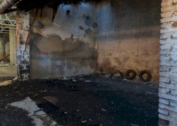 Stanza vuota - Capannone Via Archimede
42, Riposto - foto 3