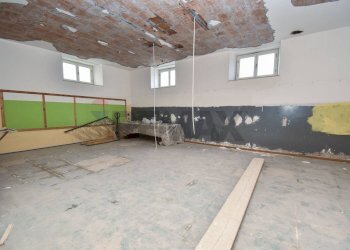 Parcheggio - Locale Commerciale Via Eugenio Curiel
1, Adrano - foto 27