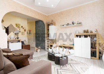 Soggiorno - Trilocale Via Jacopo Lo Verde
 
26, Catania - foto 2