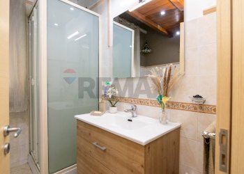 Bagno - Trilocale Via Jacopo Lo Verde
 
26, Catania - foto 11