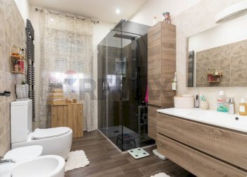 Bagno - Villa via francia
 
18, Belpasso - foto 15