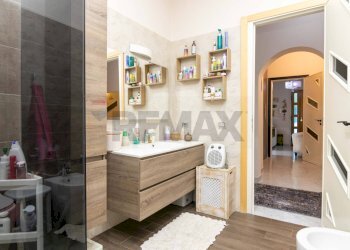 Bagno - Villa via francia
 
18, Belpasso - foto 16