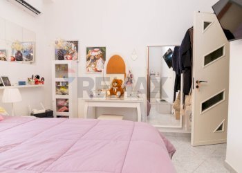 Camera / camera da letto - Villa via francia
 
18, Belpasso - foto 18