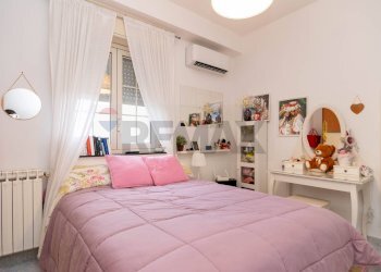 Camera / camera da letto - Villa via francia
 
18, Belpasso - foto 19