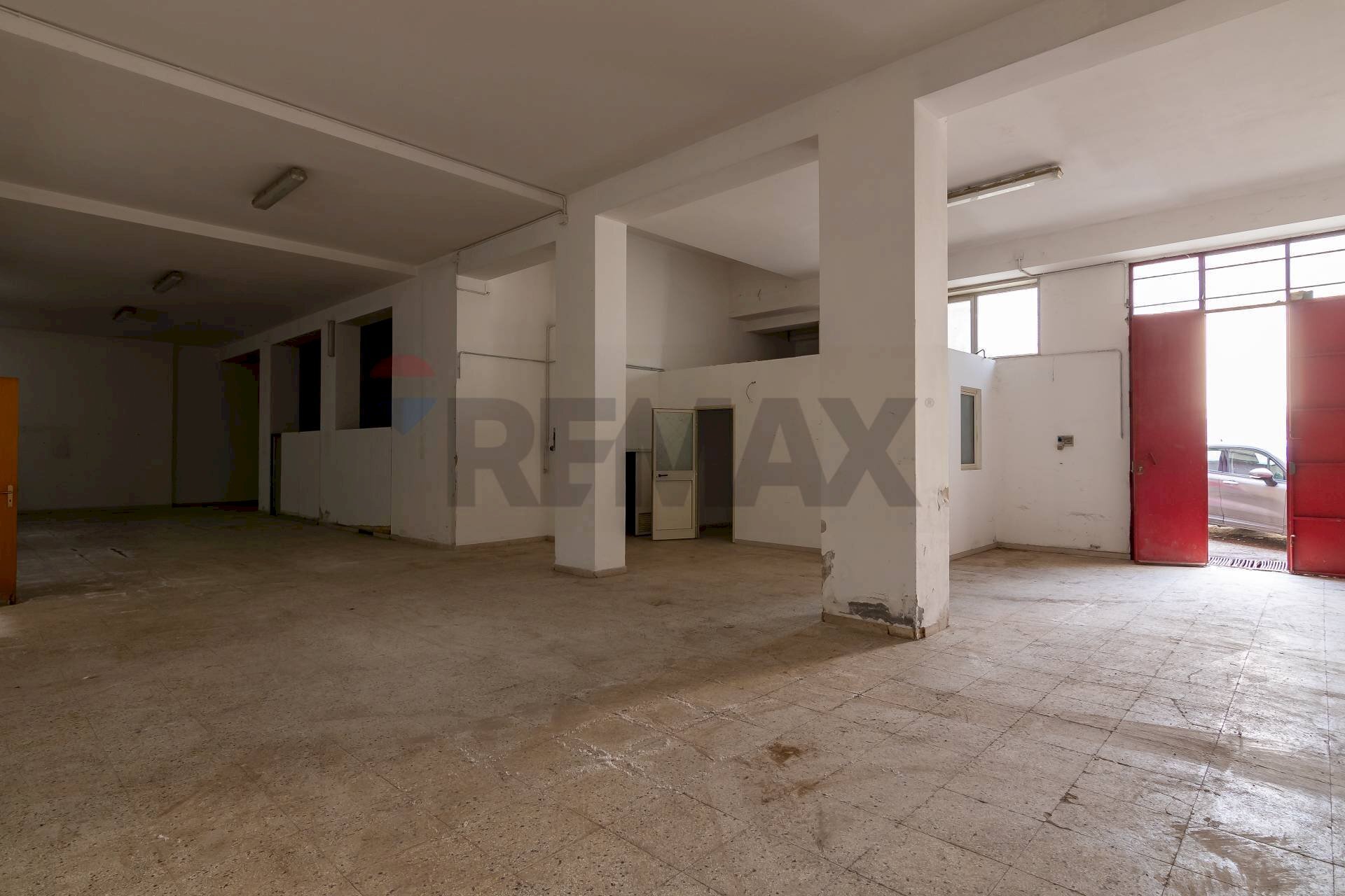 Parcheggio - Warehouse Via Giuseppe Toniolo
 
snc, Caltagirone - photo 2