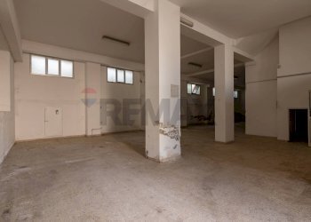 Parcheggio - Warehouse Via Giuseppe Toniolo
 
snc, Caltagirone - photo 1