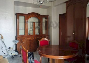 Sala da pranzo - Trilocale via liguria
 
1, Catania - foto 12