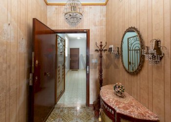 Hall / corridoio - Appartamento VIA CERERE
 
4, Lentini - foto 9