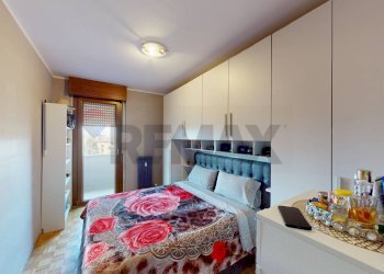 Camera / camera da letto - Three-room apartment Via Ippolito Nievo
 
1, Melzo - photo 14