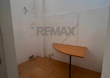 Stanza vuota - Locale Commerciale Triggiano - foto 11