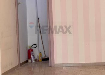 Stanza vuota - Locale Commerciale Triggiano - foto 12