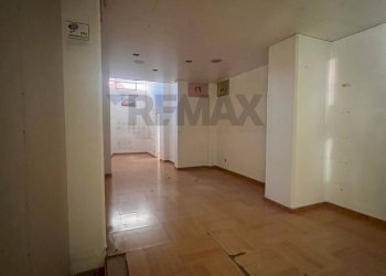 Stanza vuota - Locale Commerciale Triggiano - foto 13