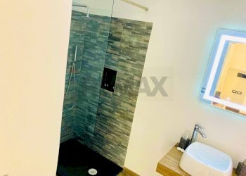 Bagno - Independent house Via Giuseppe Giusti
 
12, Ostuni - photo 29